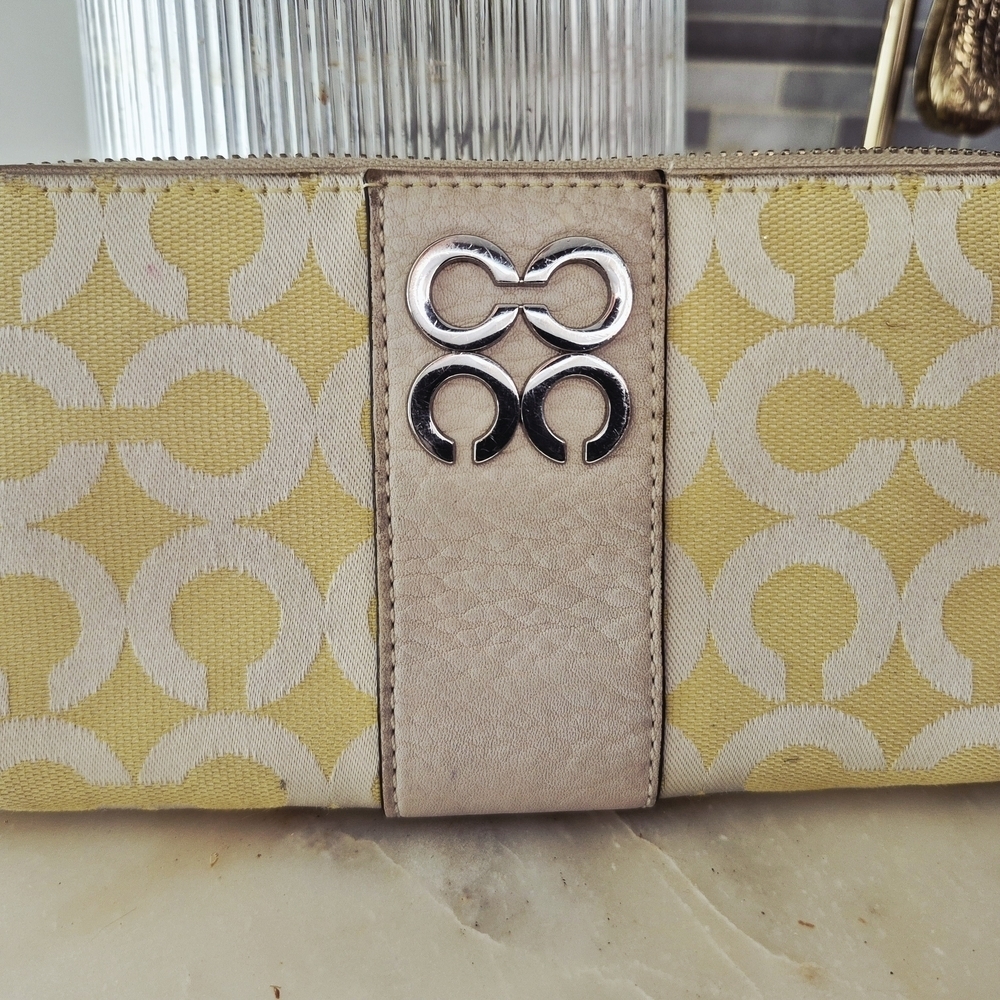 Coach Yellow and Cream Wallet - Picture 3 of 9